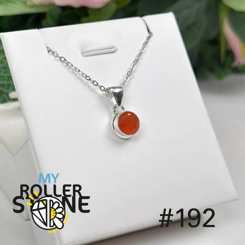 Silberanhänger mit facettiertem Karneol #P192