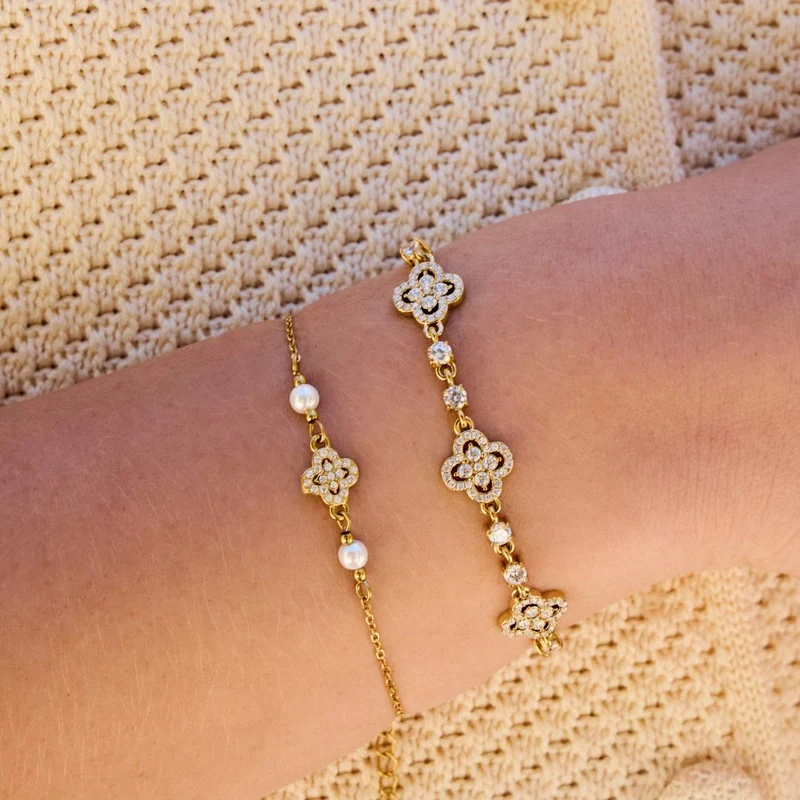 Melsol Lucky Flower Pearl Armband 14K vergoldet