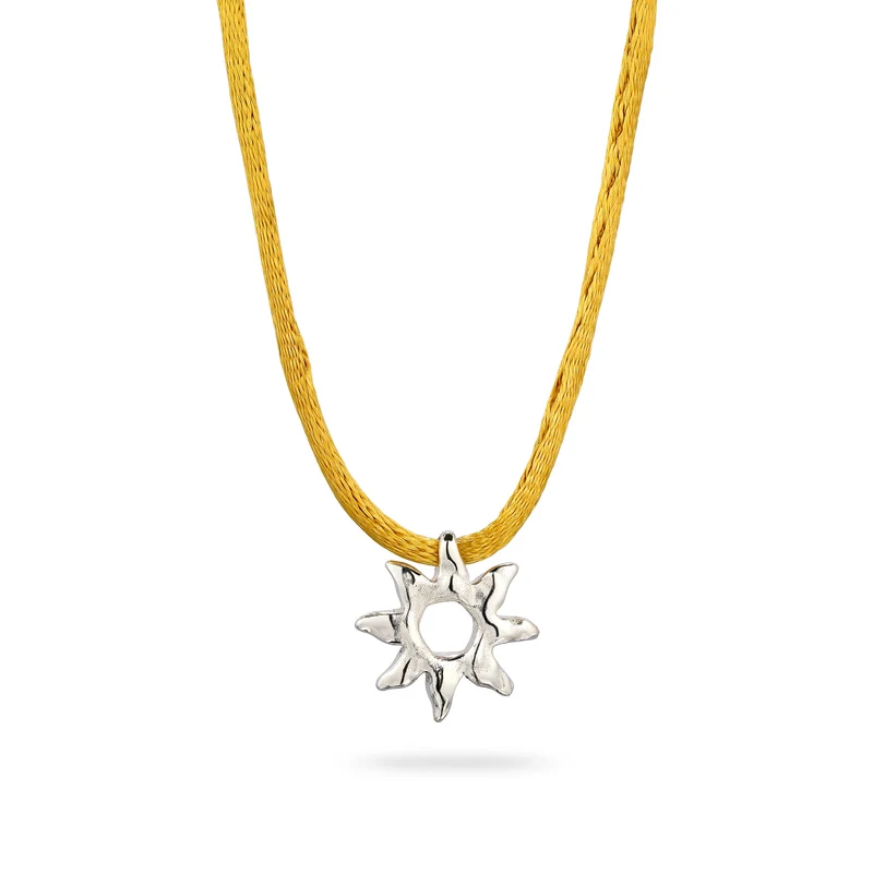 Halskette Choker mit Sonnenanhänger
