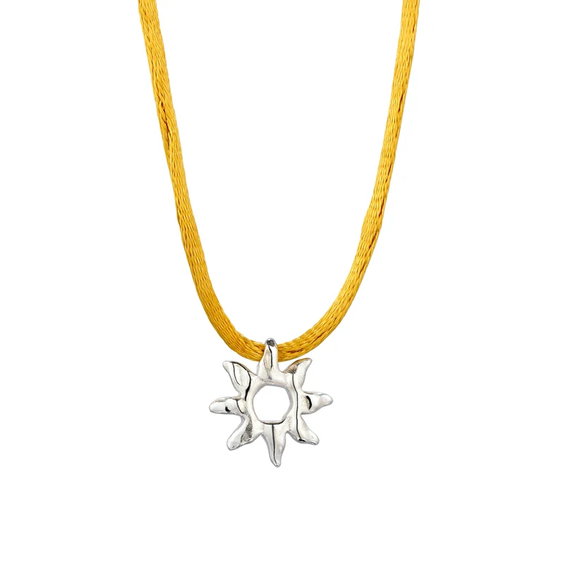 Halskette Choker mit Sonnenanhänger