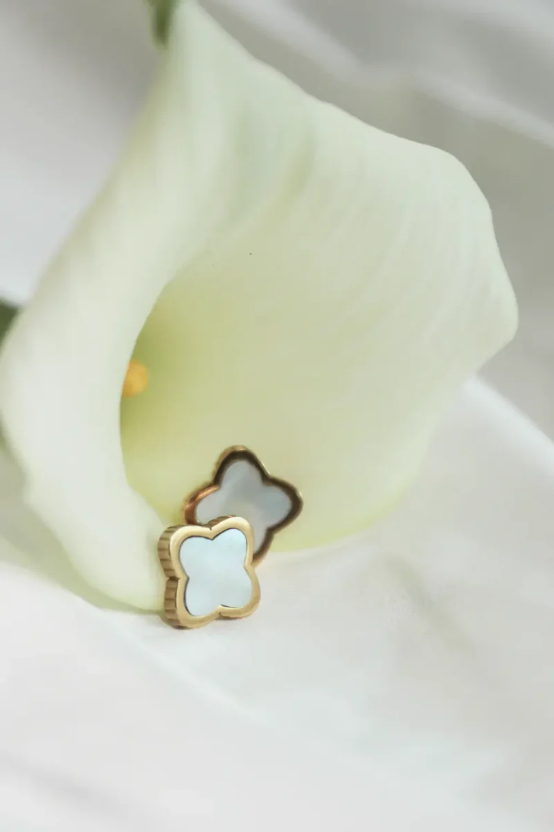 Garden Dash Studs