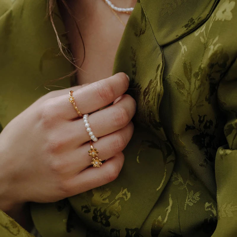 Daisy Ring