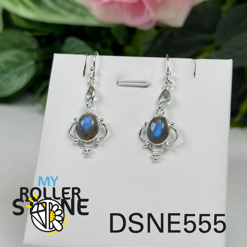 Silberne Ohrringe mit Labradorit und blauem Topas #E555