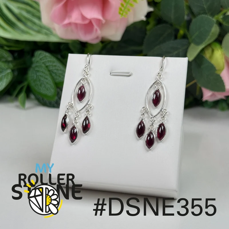 Silberne Granat-Cabochon-Ohrringe #E355