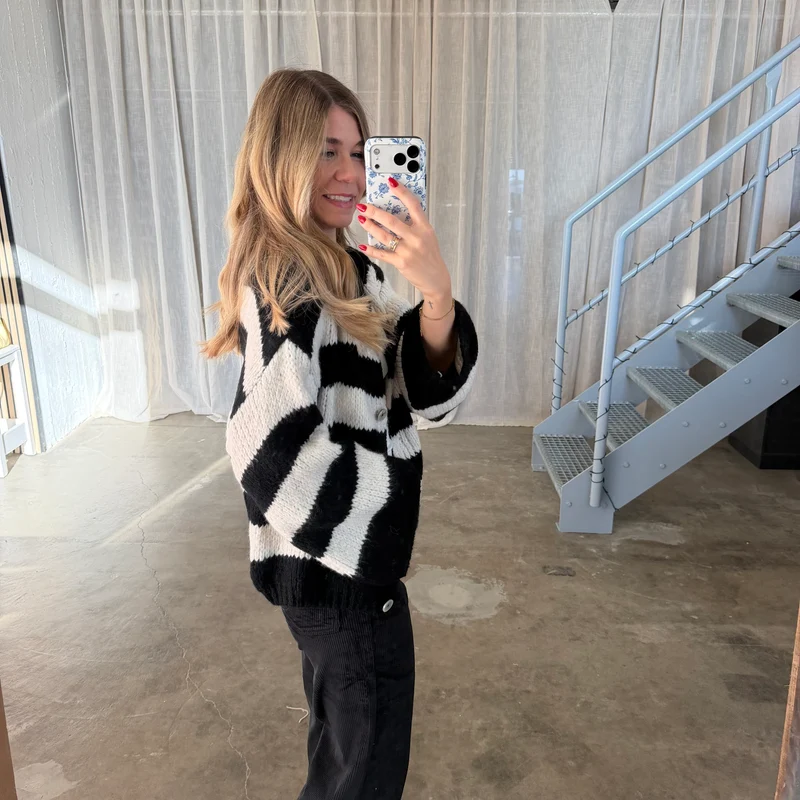 Strickjacke Poppy - Schwarz x Creme