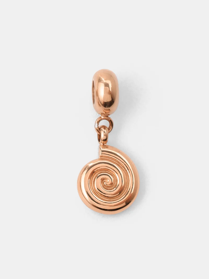 Crush Fix Charm Conch Surge