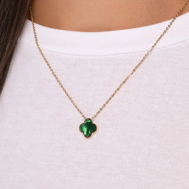 Emerald Clover Kette | 18K vergoldet