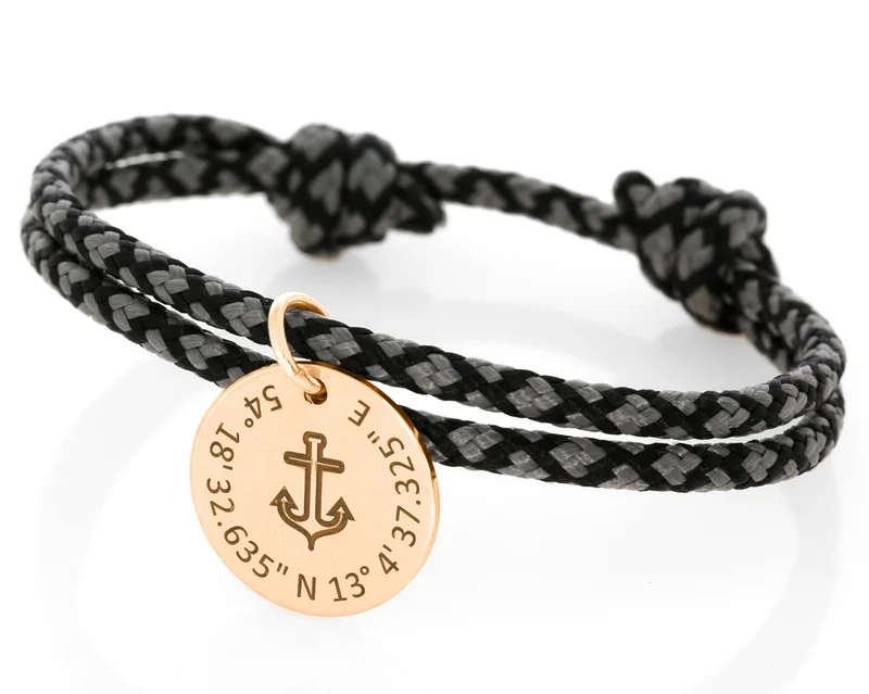 Segelseil 3mm schwarz grau Koordinaten Anhänger rosé vergoldet Gravur Armband
