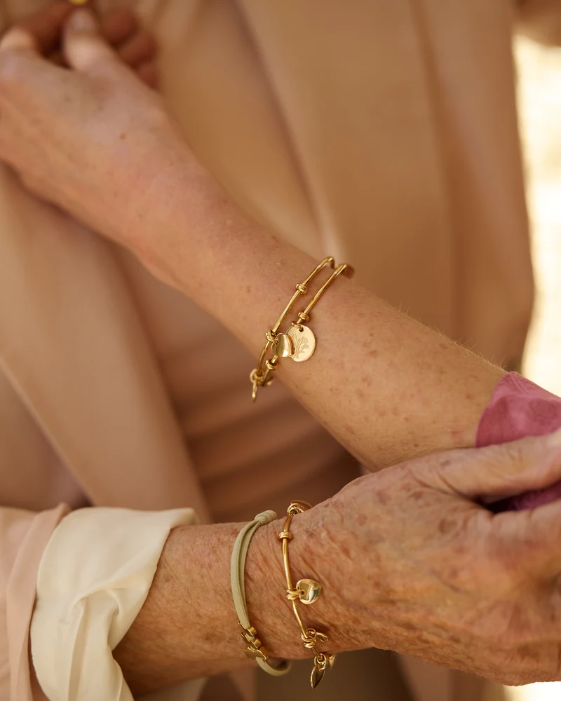 Geboortebloem Boeket Charm Bangle - Verguld - Gepersonaliseerde Armband