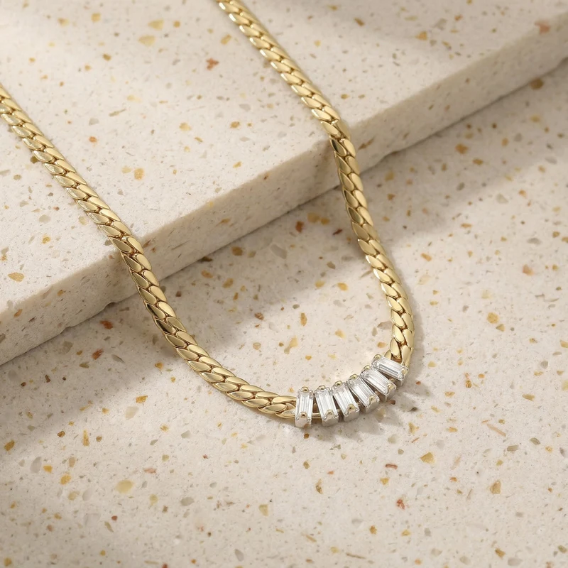 Gleaming Elegance Necklace