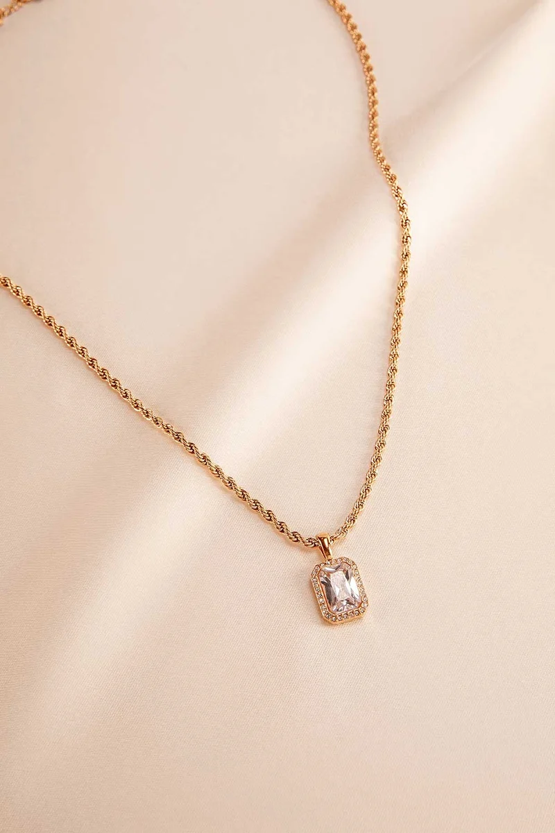 Pavé Emerald Pendant Necklace