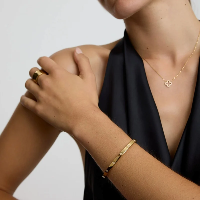 Gold Slim Clover Bangle