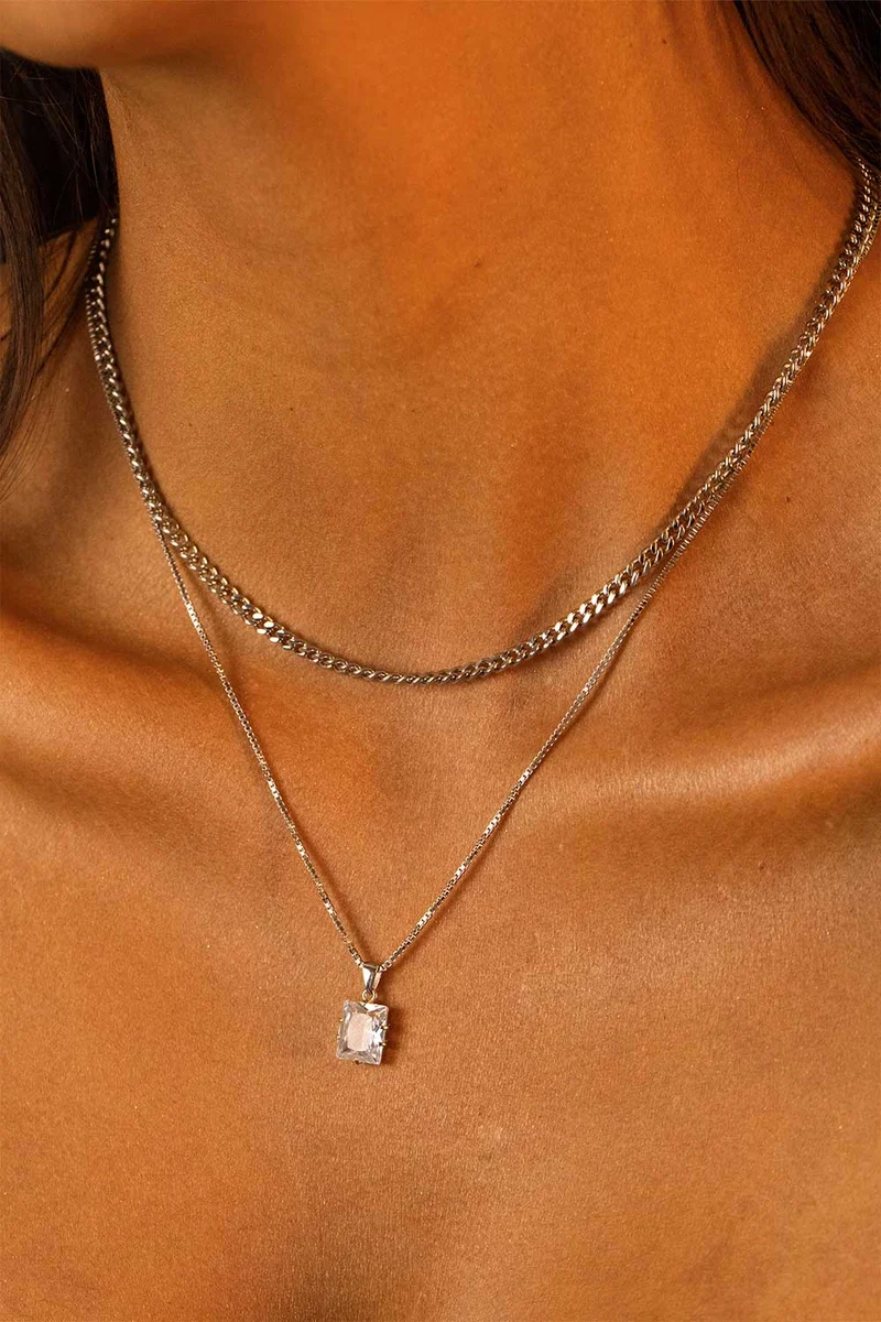 Radiant Stone & Curb Necklace
