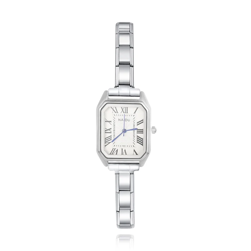 Charm Uhr Delphine