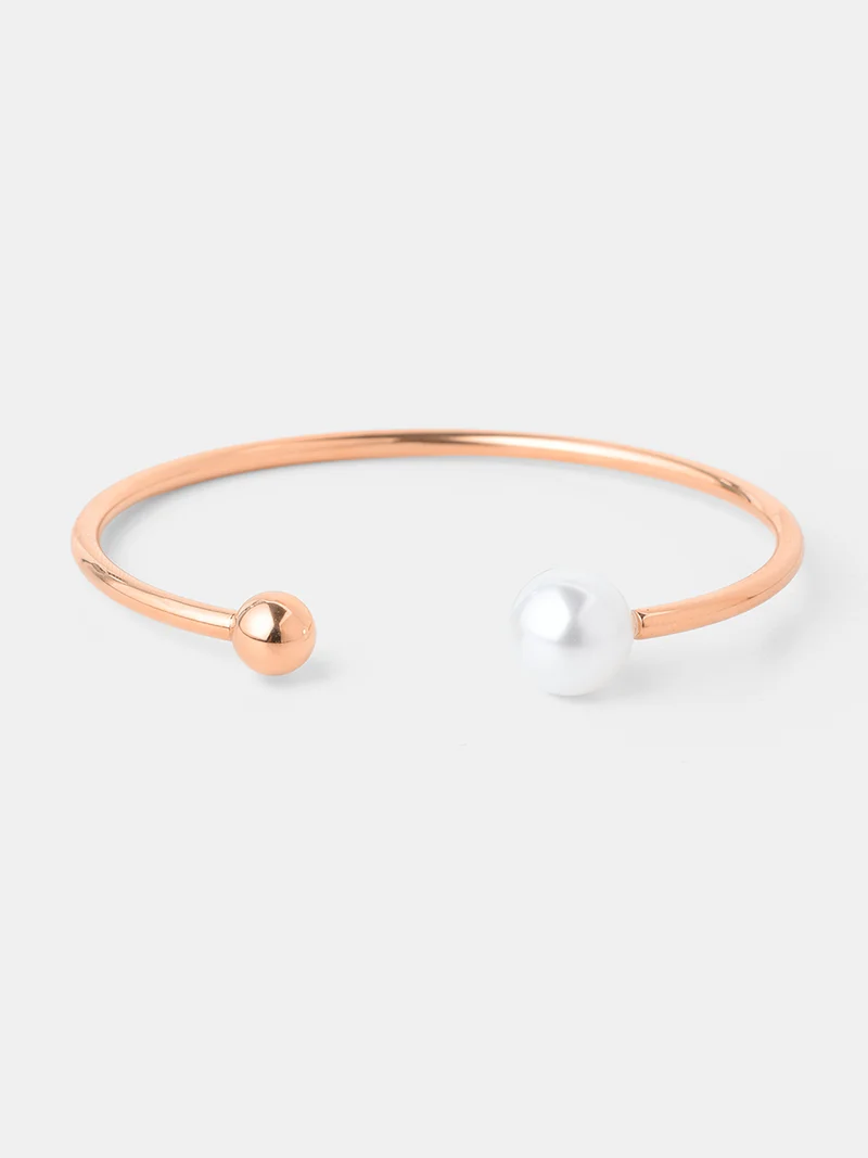 Dewdrop Pearl Armcuff