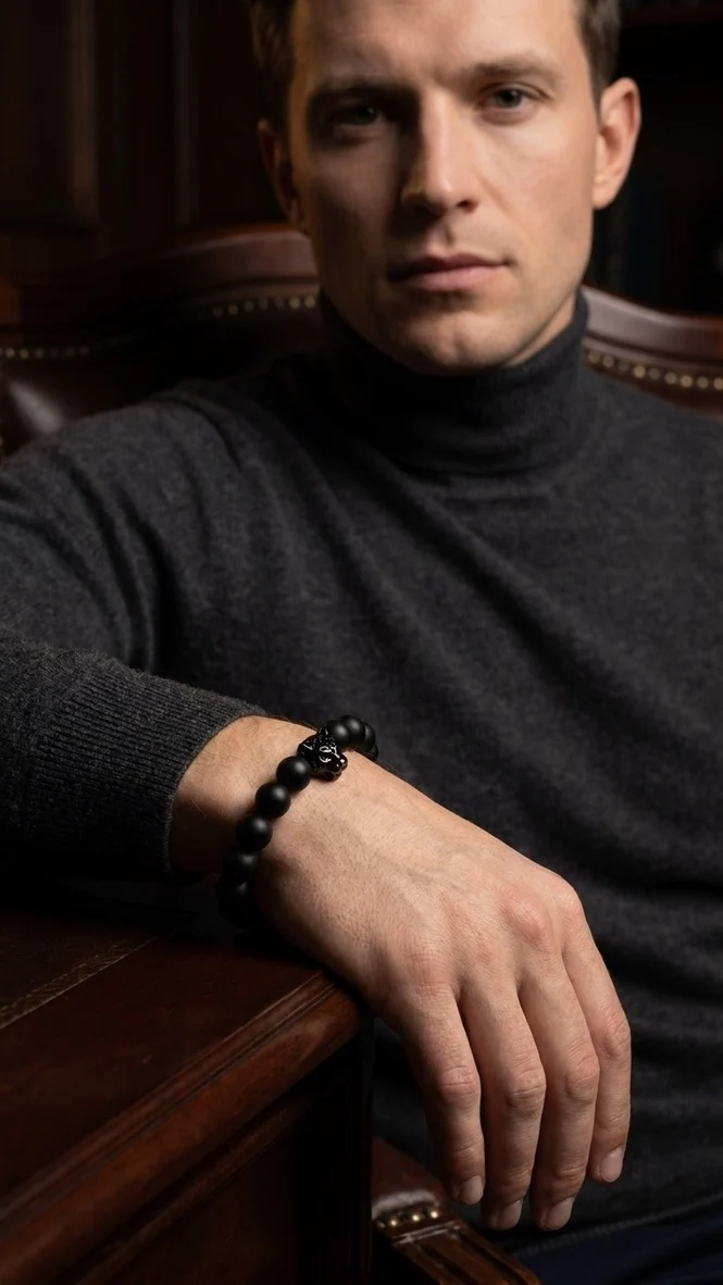 Dark Wild – Onyx matt Black Edition | Perlenarmband Herren Allschwarz 10mm Panther