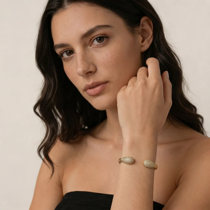 Sparkling Dome Armcuff
