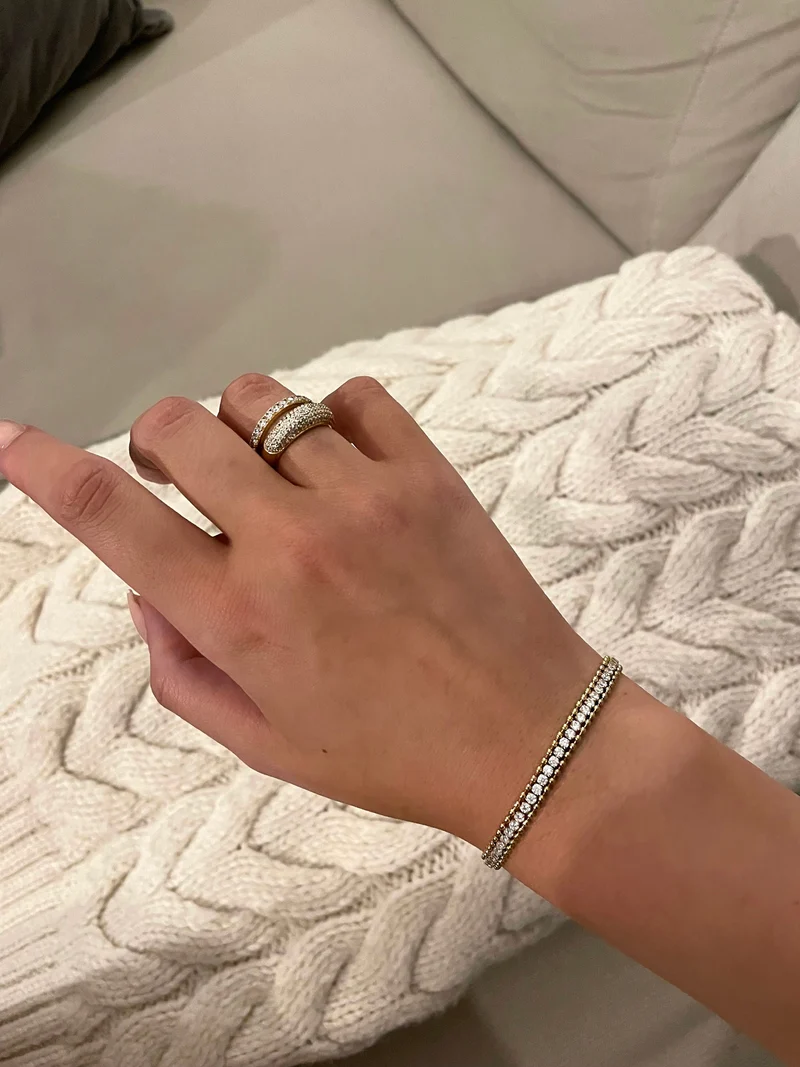 Sparkling Dot Bracelet