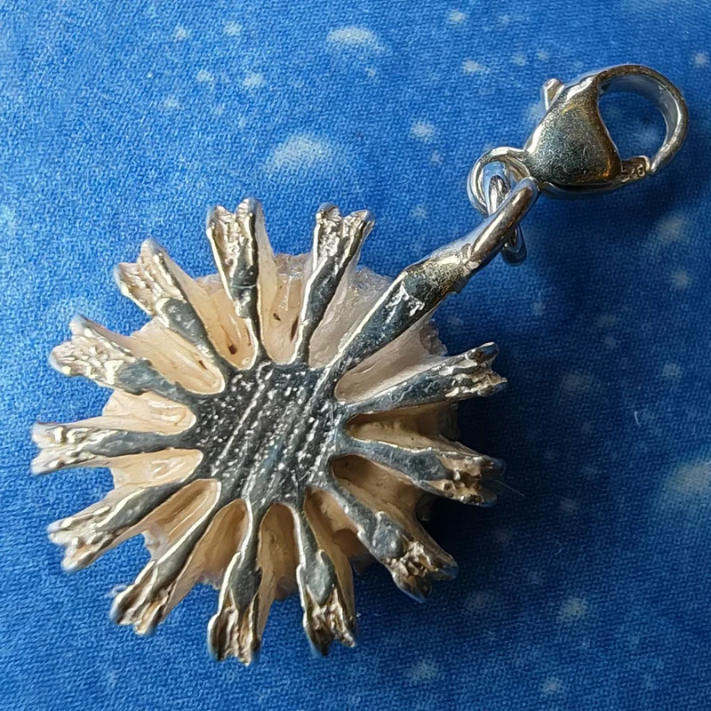 Floraler Silberschmuck Same gesägt