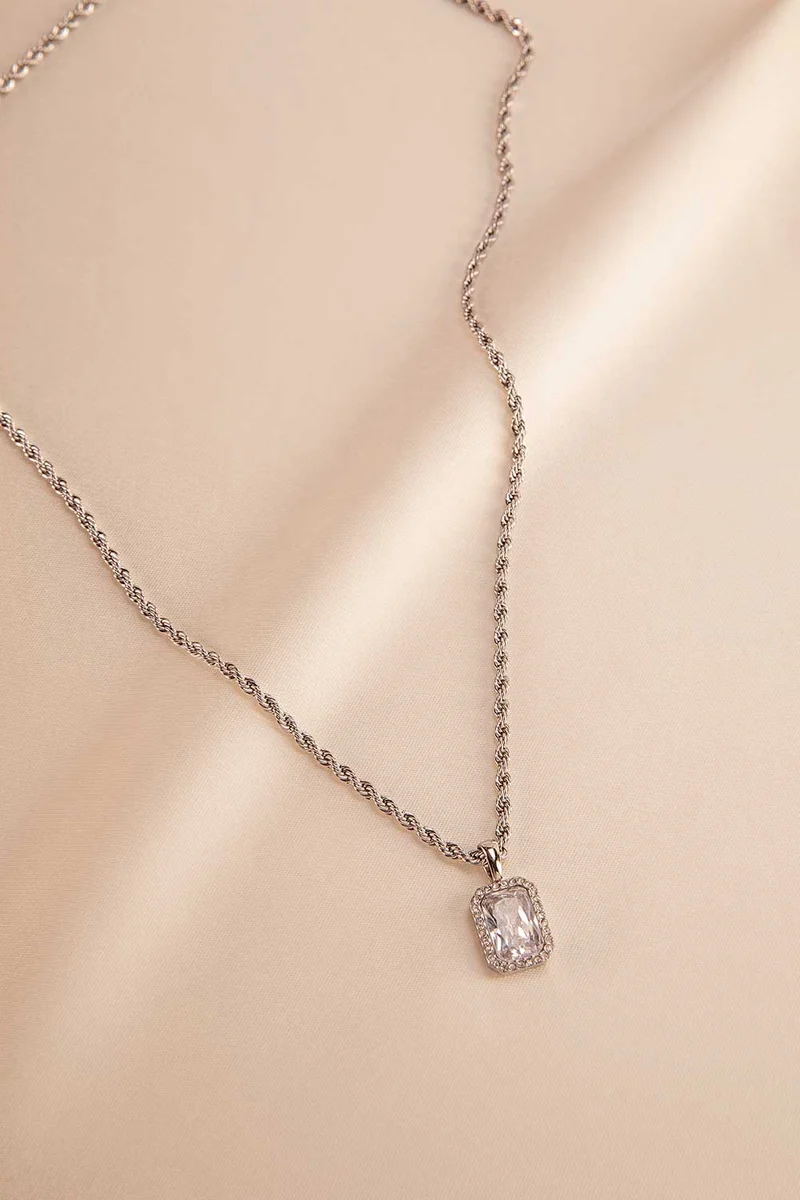 Pavé Emerald Pendant Necklace