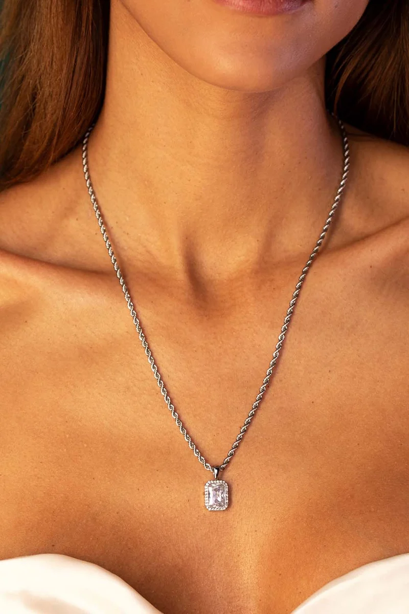 Pavé Emerald Pendant Necklace