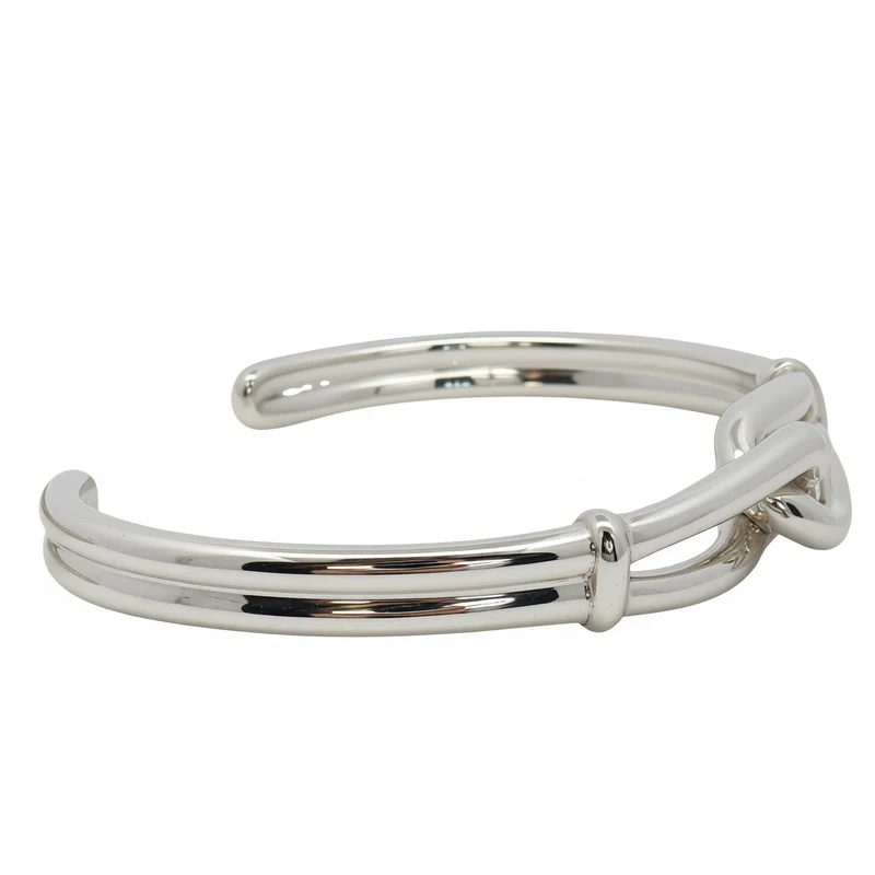 Solid Silver Interlocking Loop Bangle