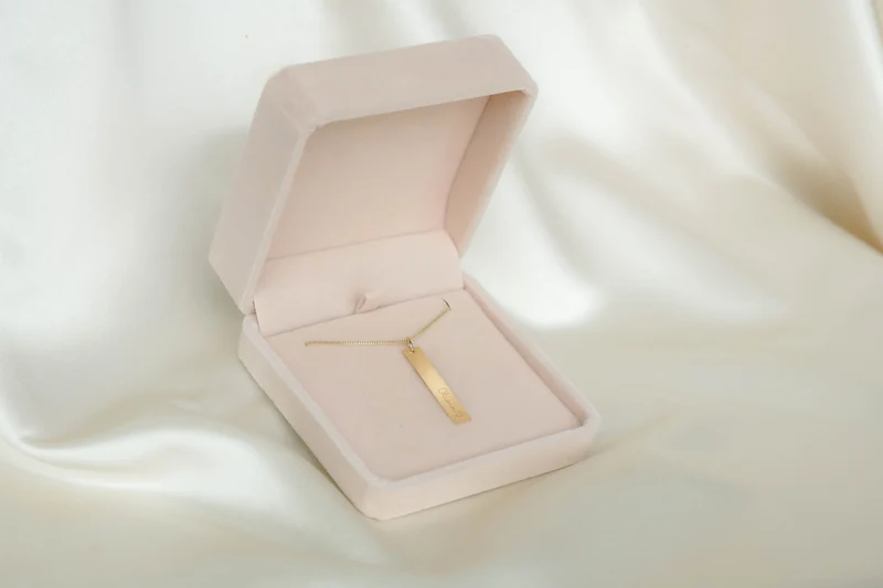 Vertical Bar Ketting met naam - Verguld - Gepersonaliseerde Ketting