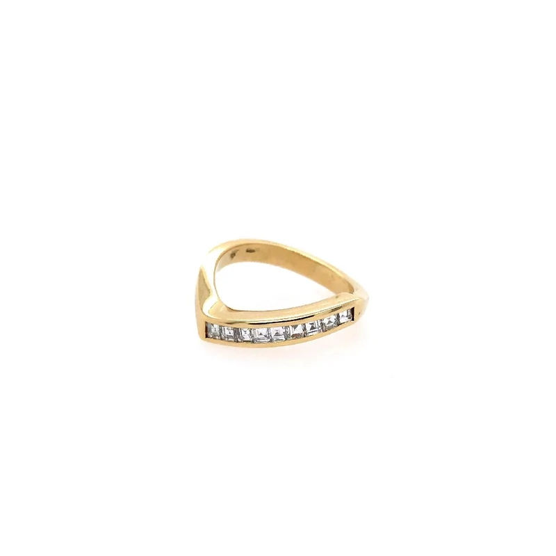 Ring Gelbgold 750 mit Diamanten