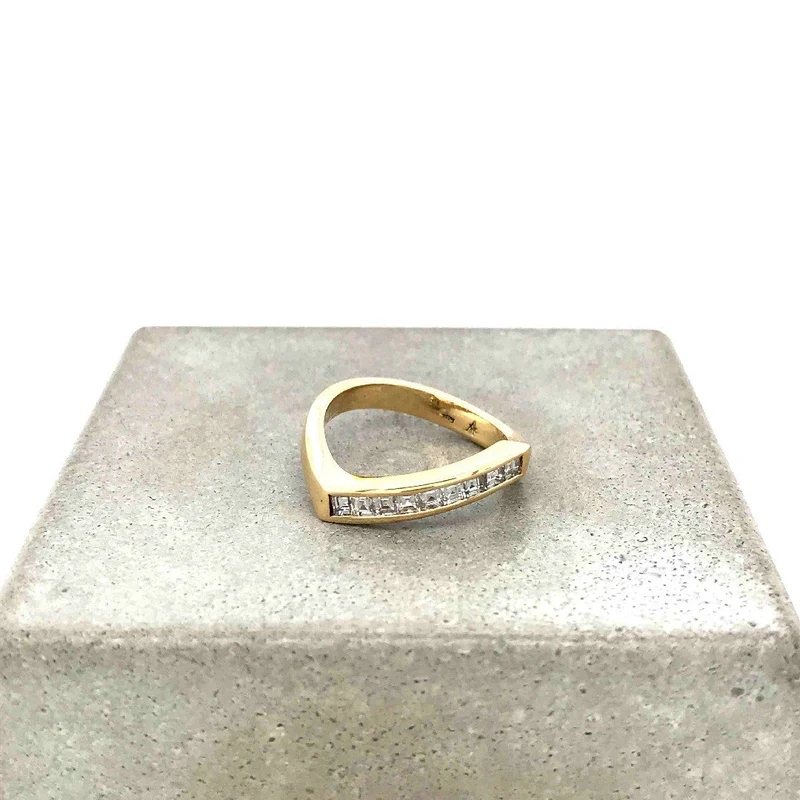 Ring Gelbgold 750 mit Diamanten