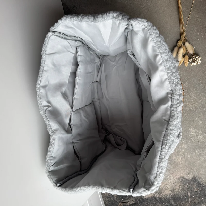 Ultimate Fluffy Bag - Grau