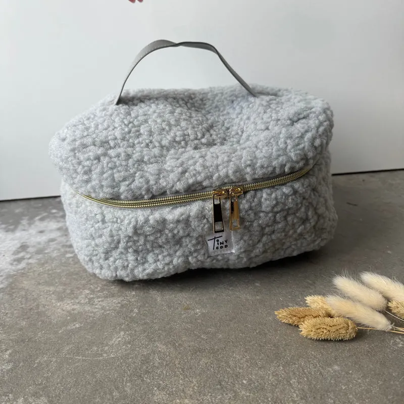 Fluffy Makeup Bag - Ice