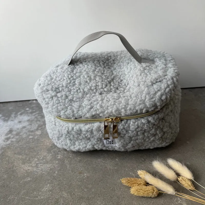 Fluffy Makeup Bag - Ice
