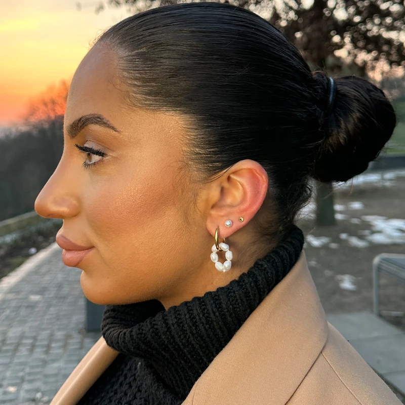 Pearl Circle Ohrringe | 18K vergoldet