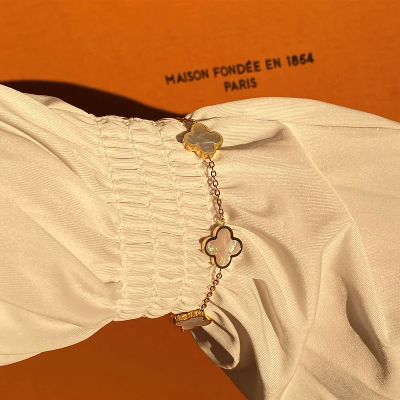 Clover Perlmutt Armband | 18K vergoldet
