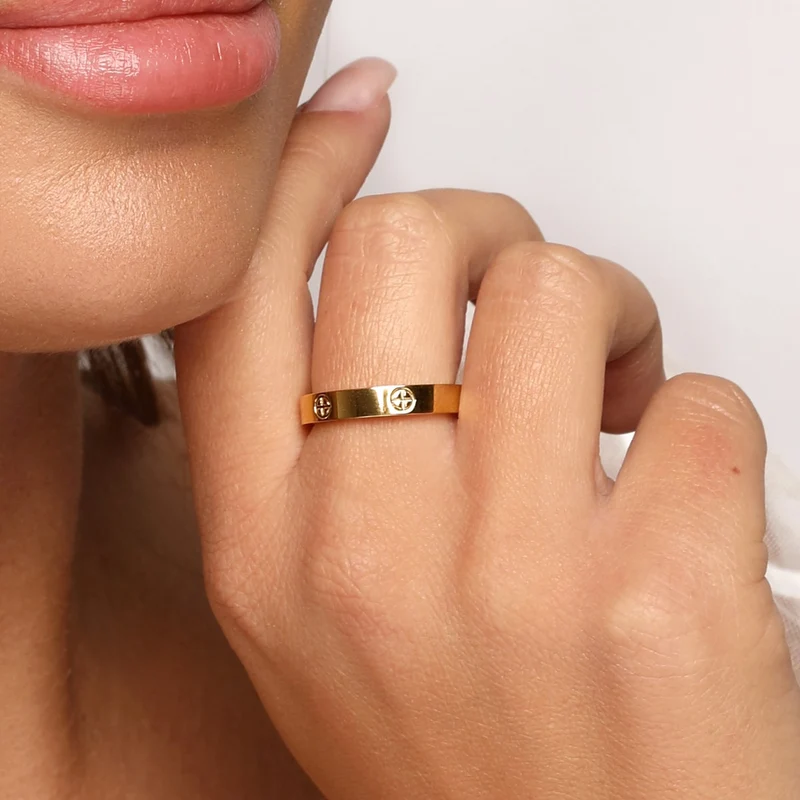 Crossed Arianna Ring | 18K vergoldet