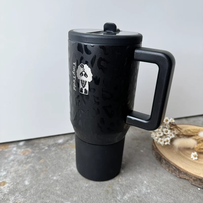 Teddy Cup - 0.6 Liter - Black Leo