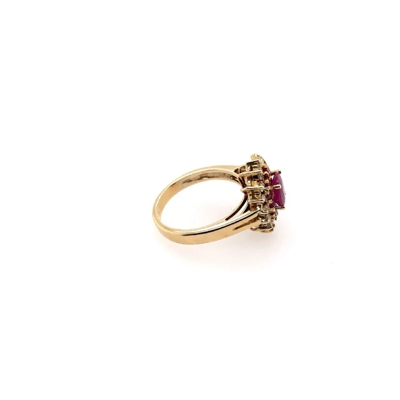 Ring Gelbgold 585 mit Rubinen & Brillanten