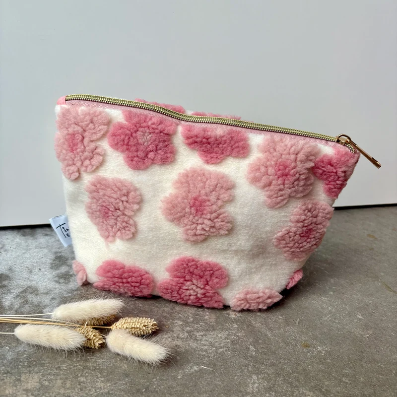 Fluffy Love Kosmetiktasche - Rosa