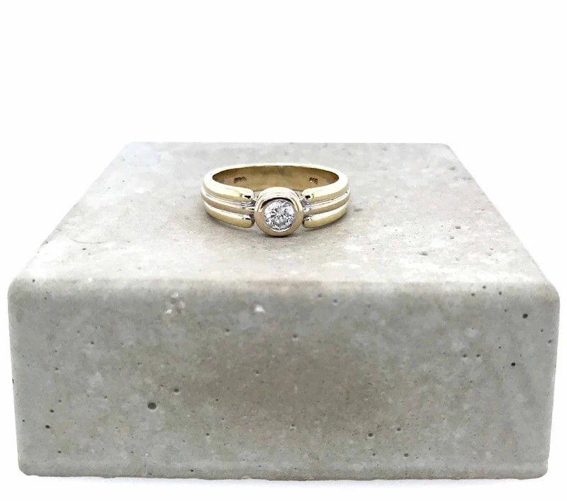 Solitaire Bicolor Gold 585 mit Brillant