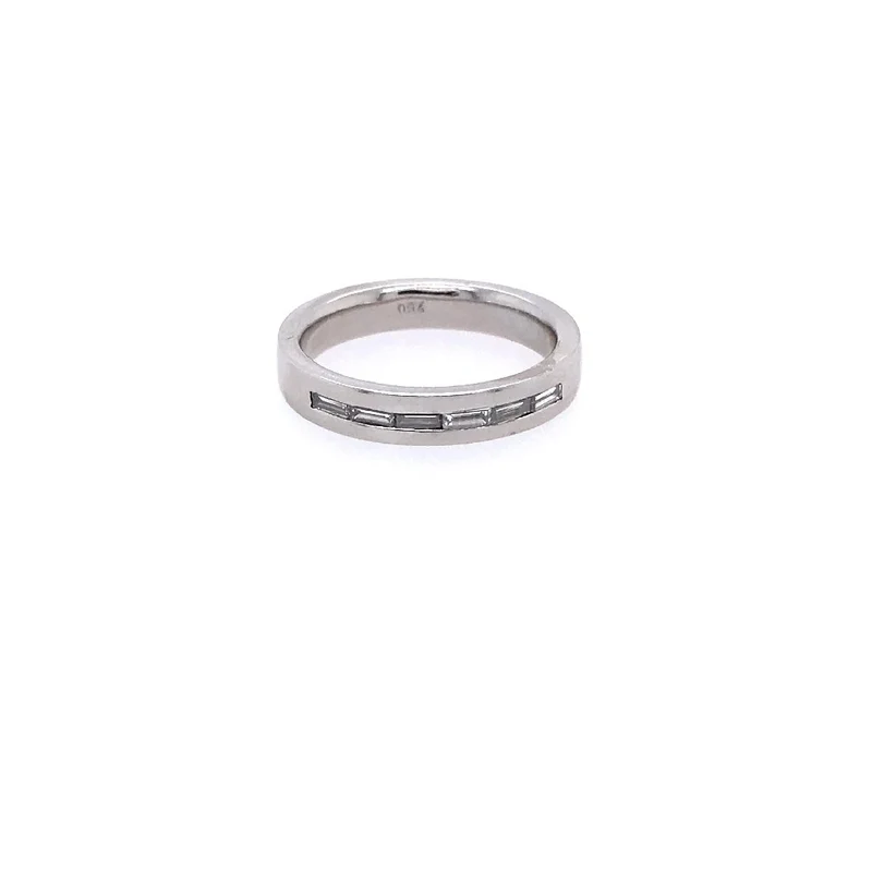 Ring Weissgold 750 mit Diamanten