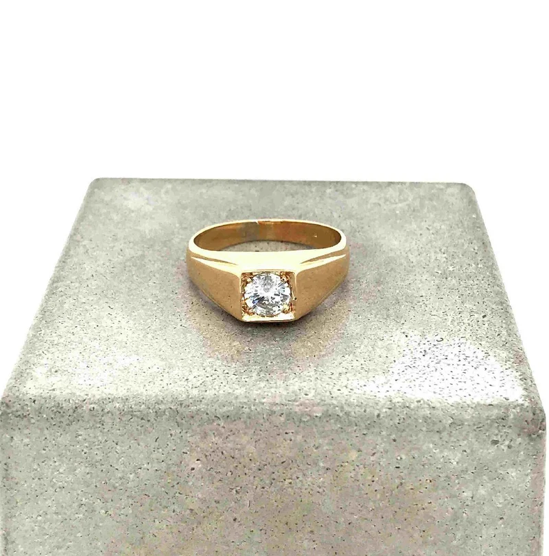 Ring Gelbgold 750 mit Brillant 0,85 ct