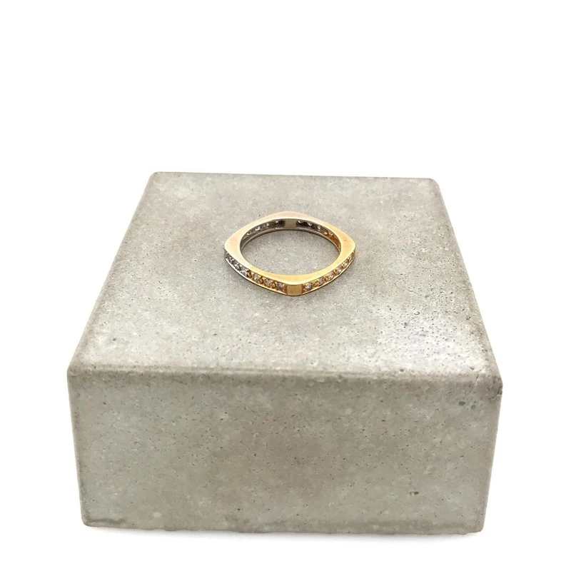 Quadratischer Ring Bicolor Gold 750 mit Brillanten