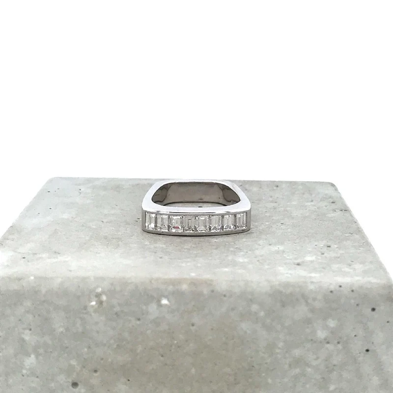 Ring Weissgold 750 mit Diamanten