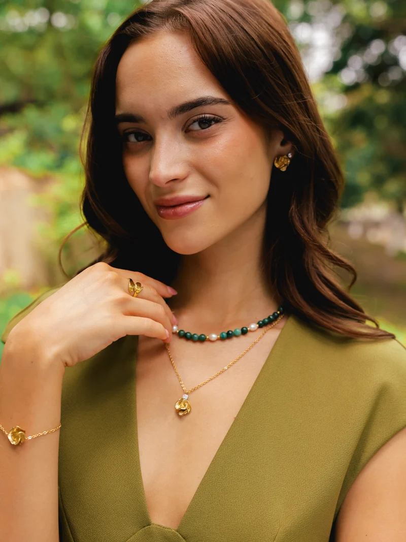 Dawn Pearl Green Kette