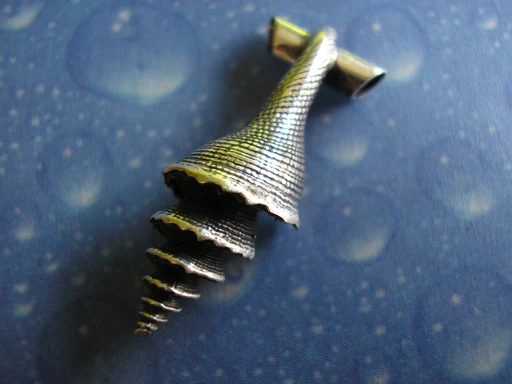 Meerschmuck Schnecke Anhänger Pagode