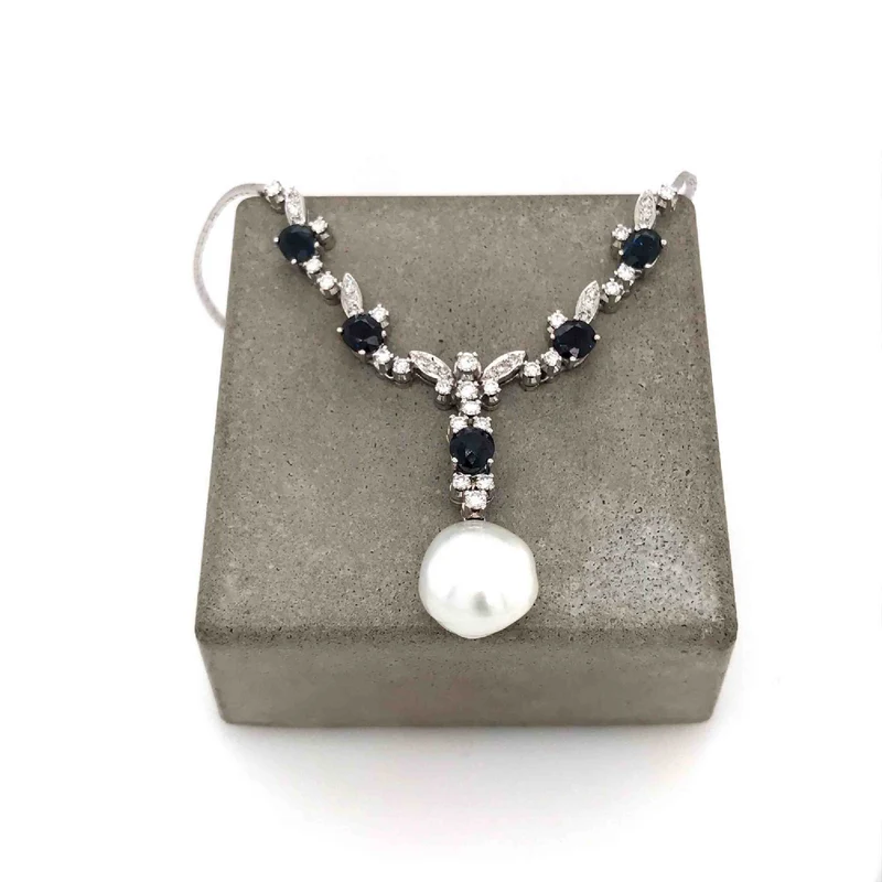Exklusives Collier Weissgold 750 mit Perle, Safiren, Diamanten & Brillanten