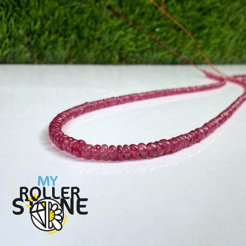 Glatte Rubinperlen – runde Form