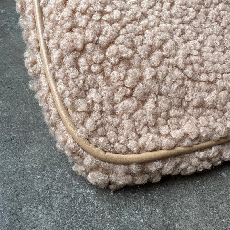 Fluffy Laptop Case - Farbe Beige