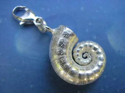 Meeresmotive Charms Schnecke Posthorn