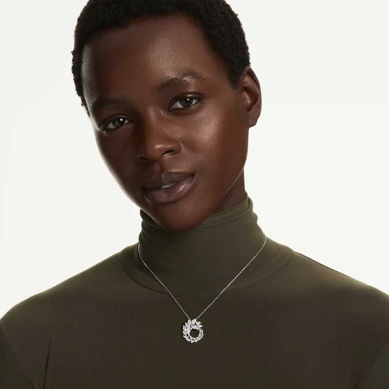 Mesmera Pendant Necklace with Marquise-Cut White Crystal in Rhodium Silver